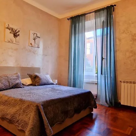 Aurelio Vatican Apartment
