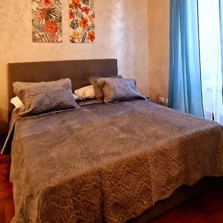 Aurelio Vatican Daire Roma